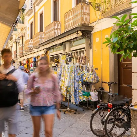 San Cesareo 64 4* סורנטו