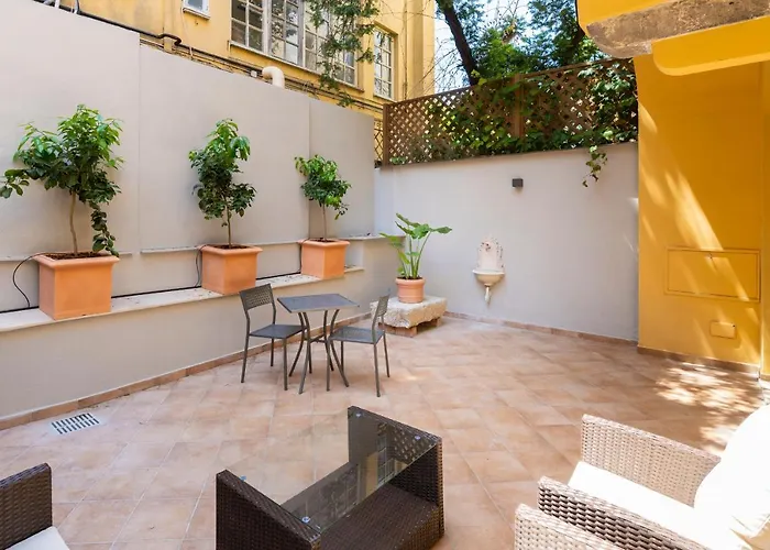 San Cesareo 64 Bed and Breakfast 4*