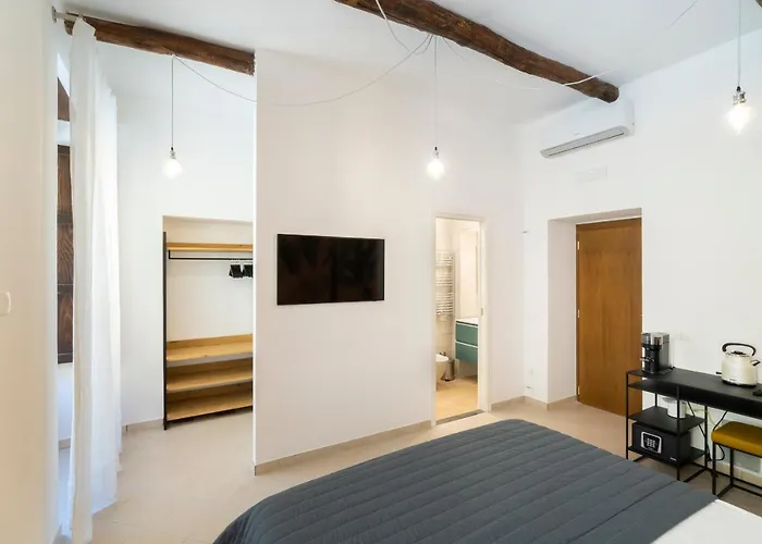 San Cesareo 64 Bed & Breakfast